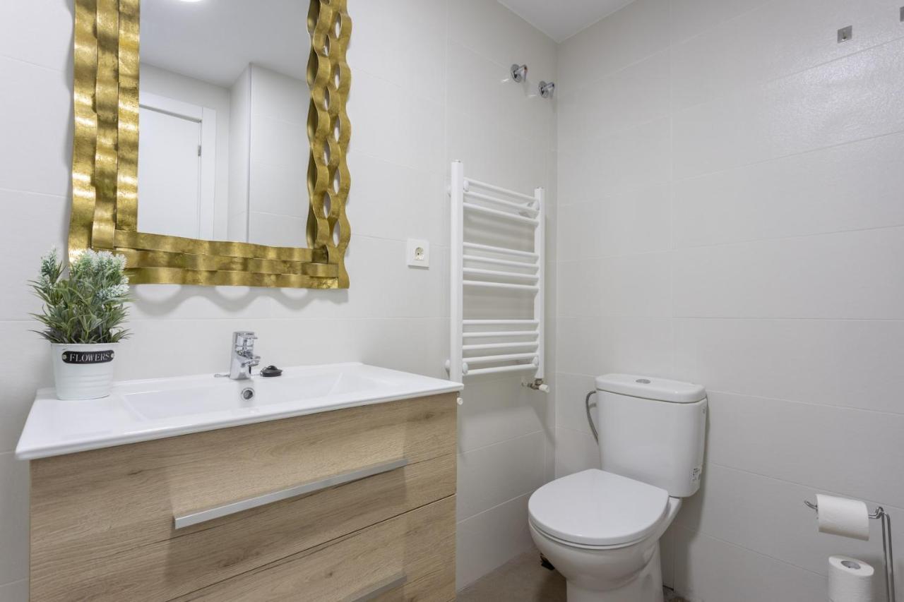 Center Deluxe II Apartment Granada Luaran gambar