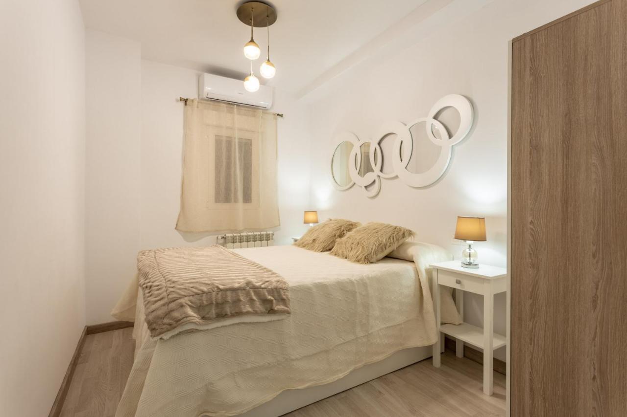Center Deluxe II Apartment Granada Luaran gambar