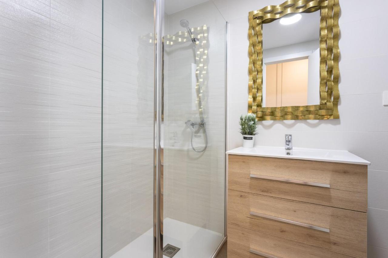 Center Deluxe II Apartment Granada Luaran gambar